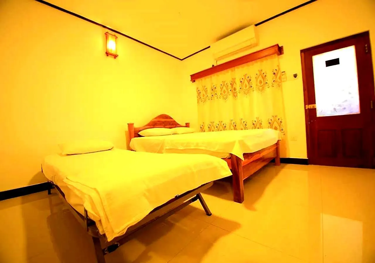 Yuthika Resort منزل للإقامة